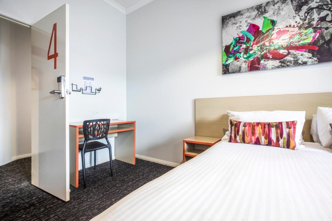 Nightcap At Ashley Hotel Braybrook Екстер'єр фото