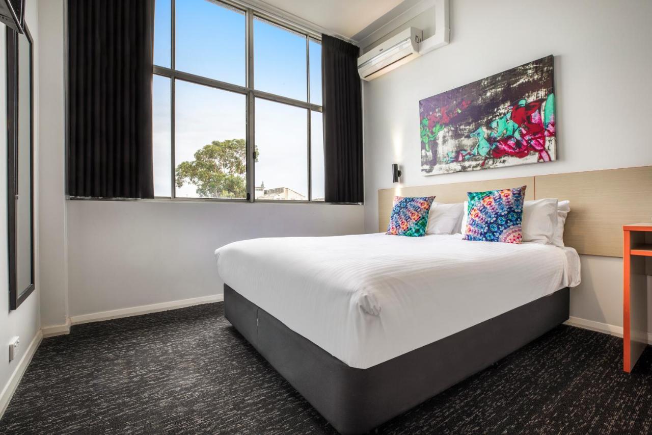 Nightcap At Ashley Hotel Braybrook Екстер'єр фото