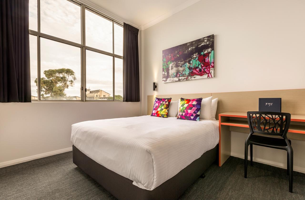 Nightcap At Ashley Hotel Braybrook Екстер'єр фото
