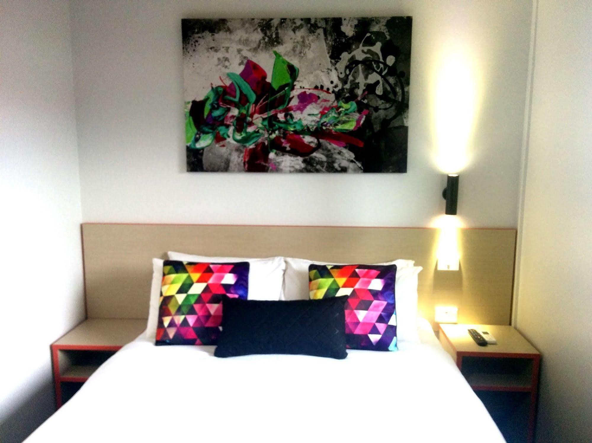 Nightcap At Ashley Hotel Braybrook Екстер'єр фото