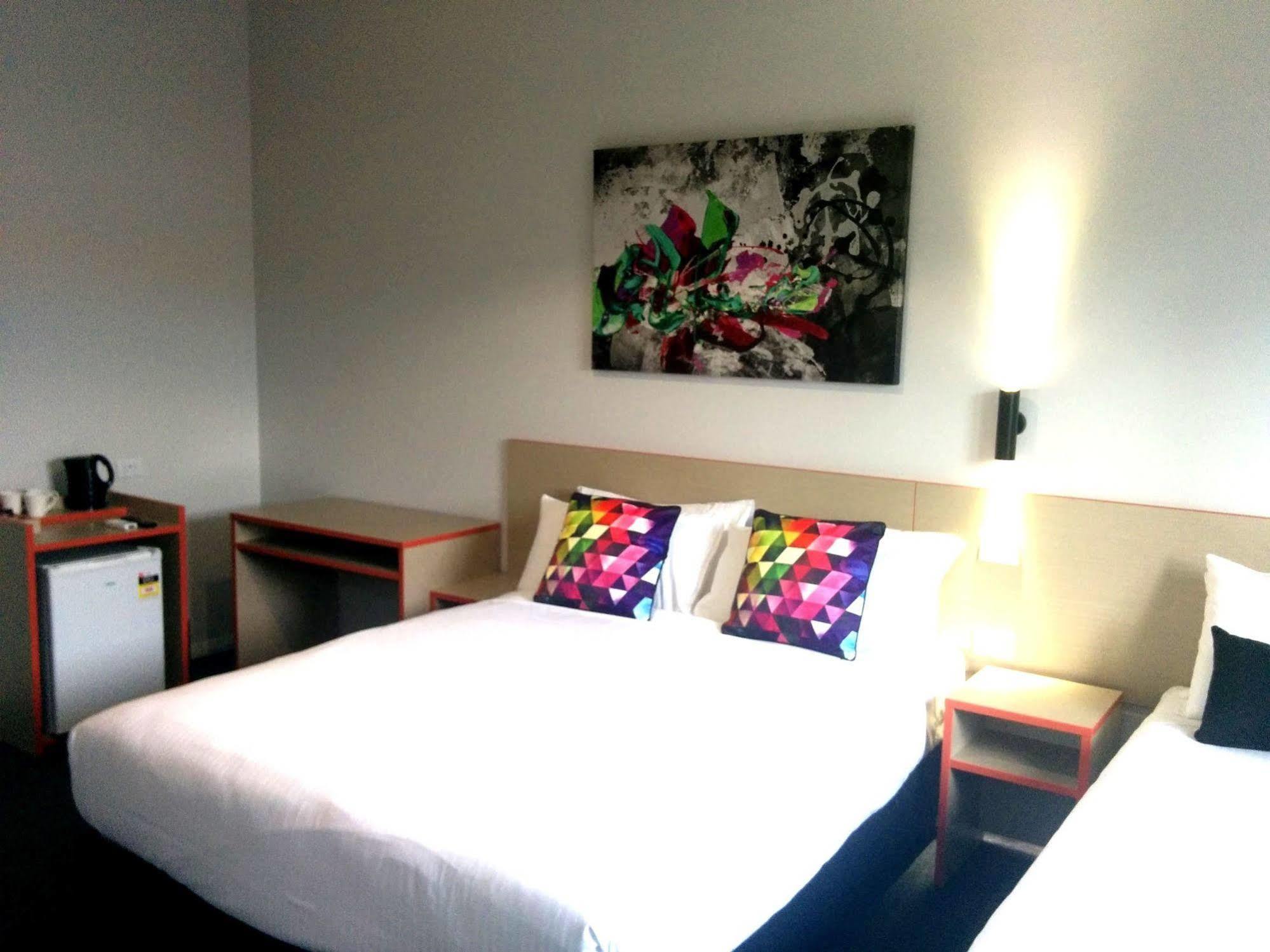 Nightcap At Ashley Hotel Braybrook Екстер'єр фото